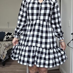 beachlunchlounge Black & White Buffalo Check Mini Dress